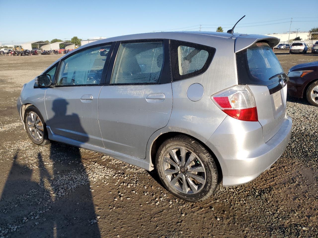 2013 Honda Fit Sport - Фото 2