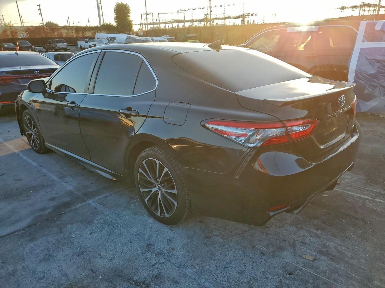 2019 Toyota Camry L - Image 2