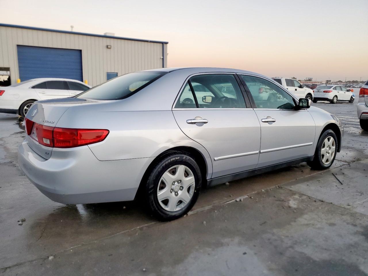 2005 Honda Accord Lx - Image 3