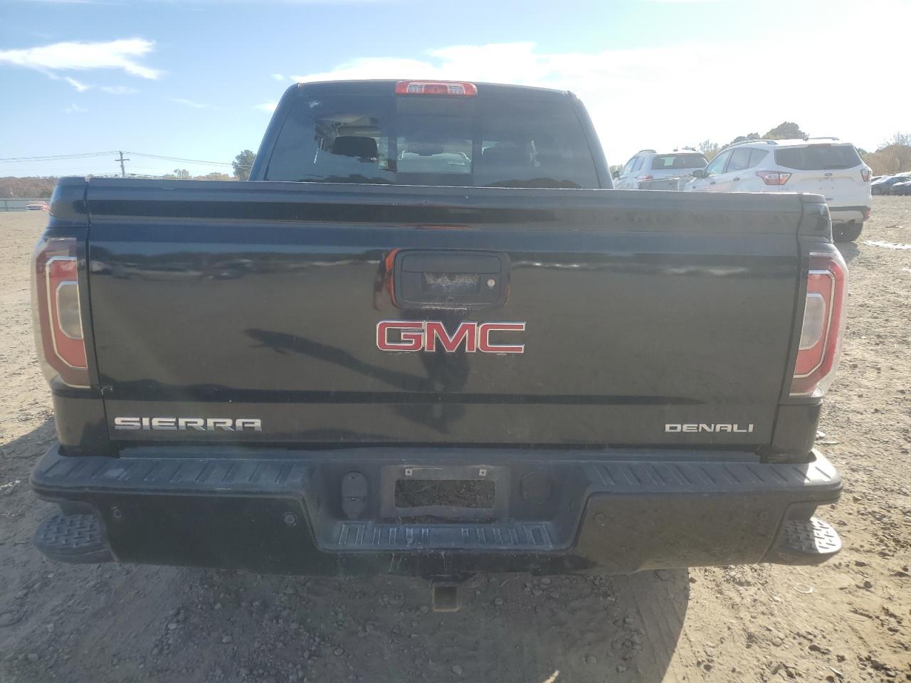 2017 GMC Sierra K1500 Denali - Image 6