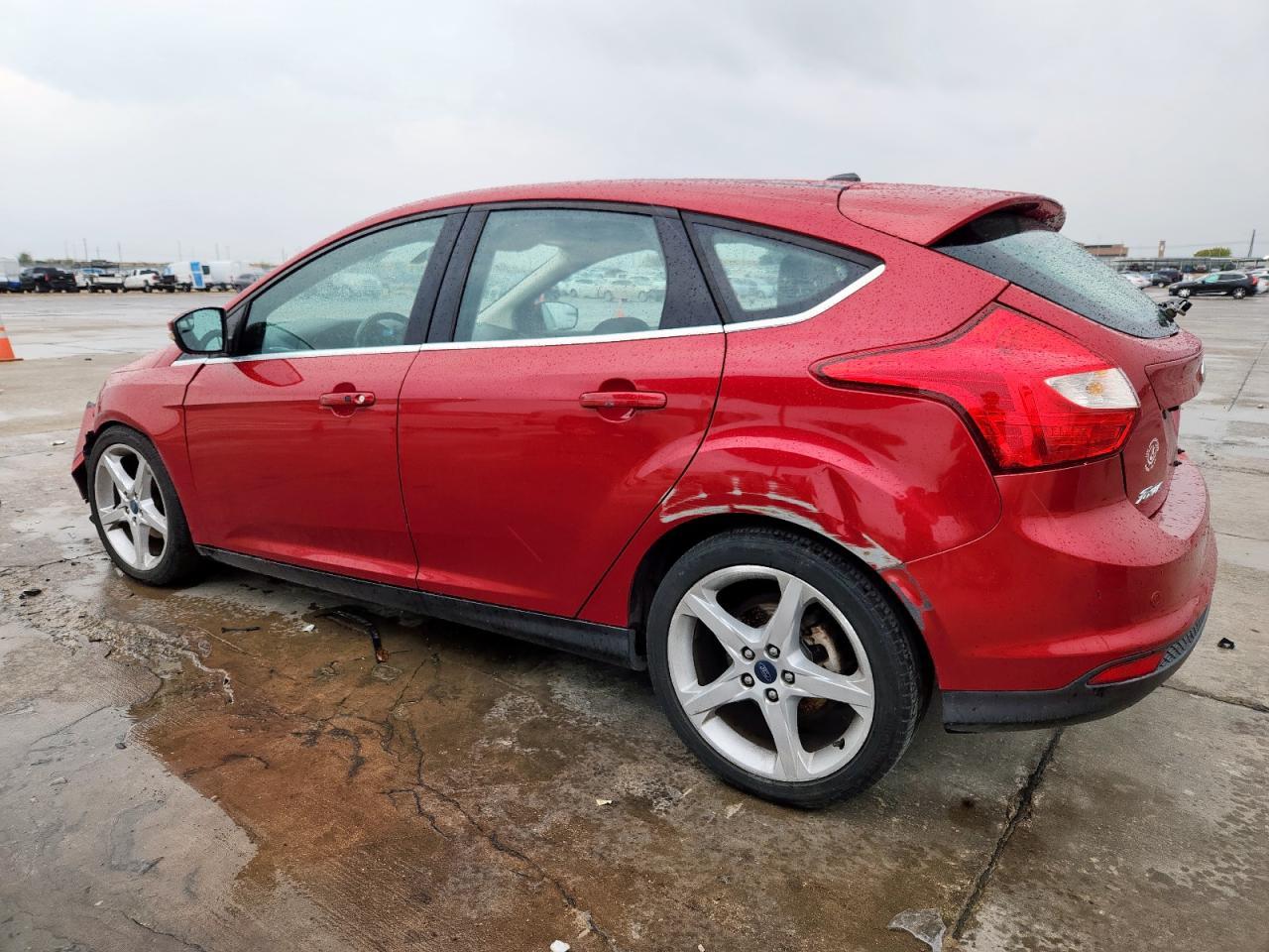 2012 Ford Focus Titanium - Image 2