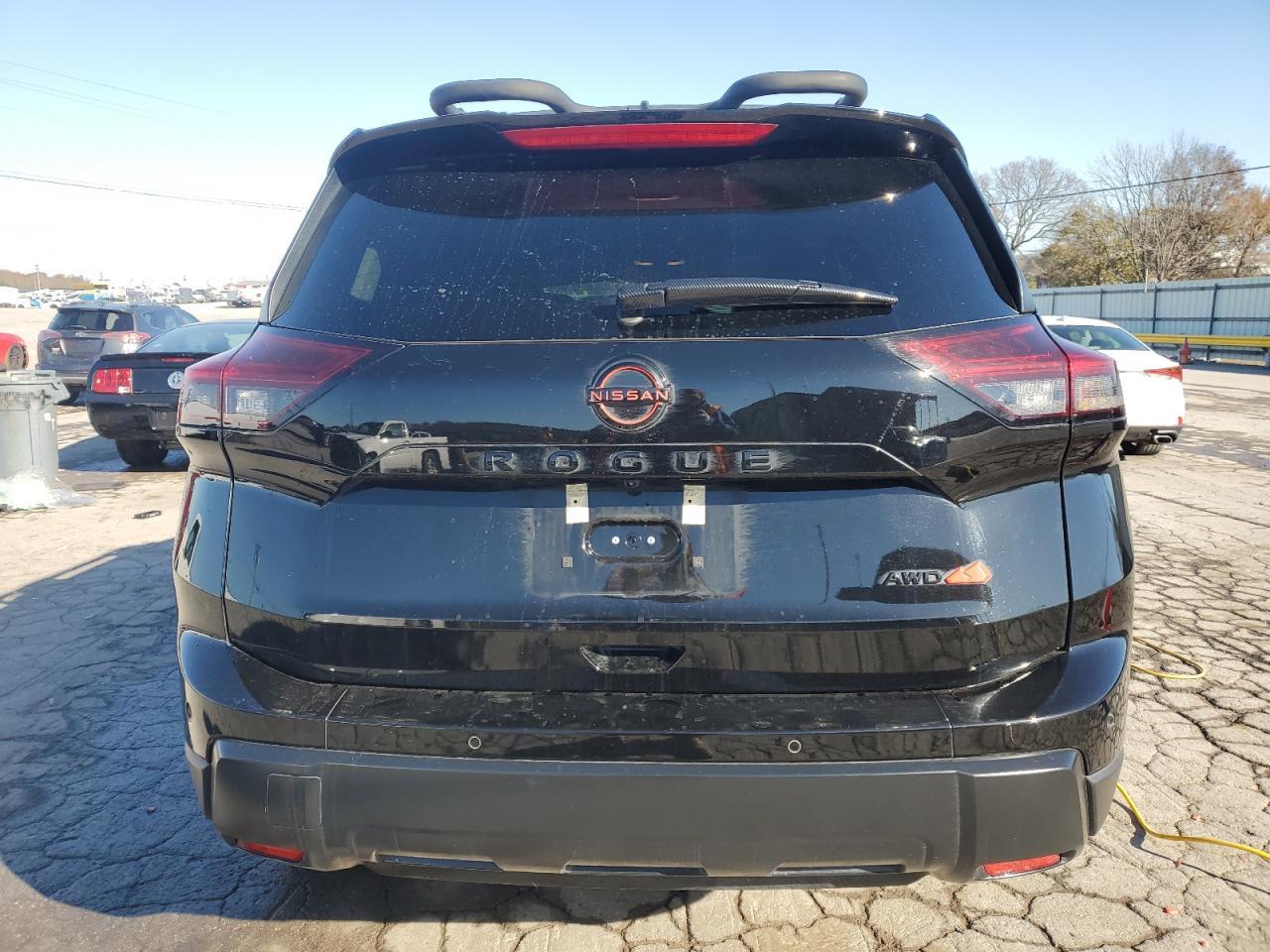 2025 Nissan Rogue Rock Creek - Фото 6