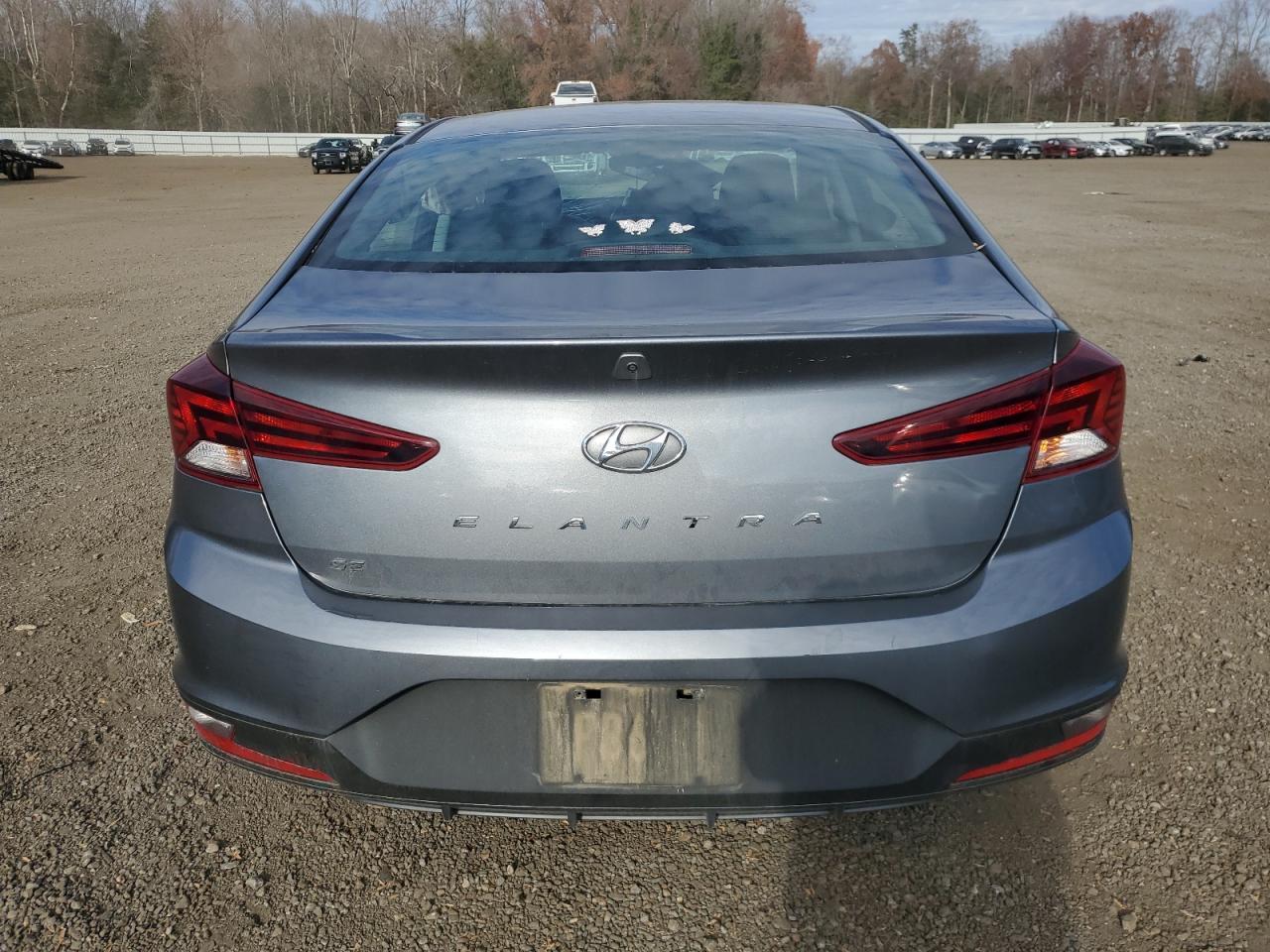 2019 Hyundai Elantra Se - Фото 6