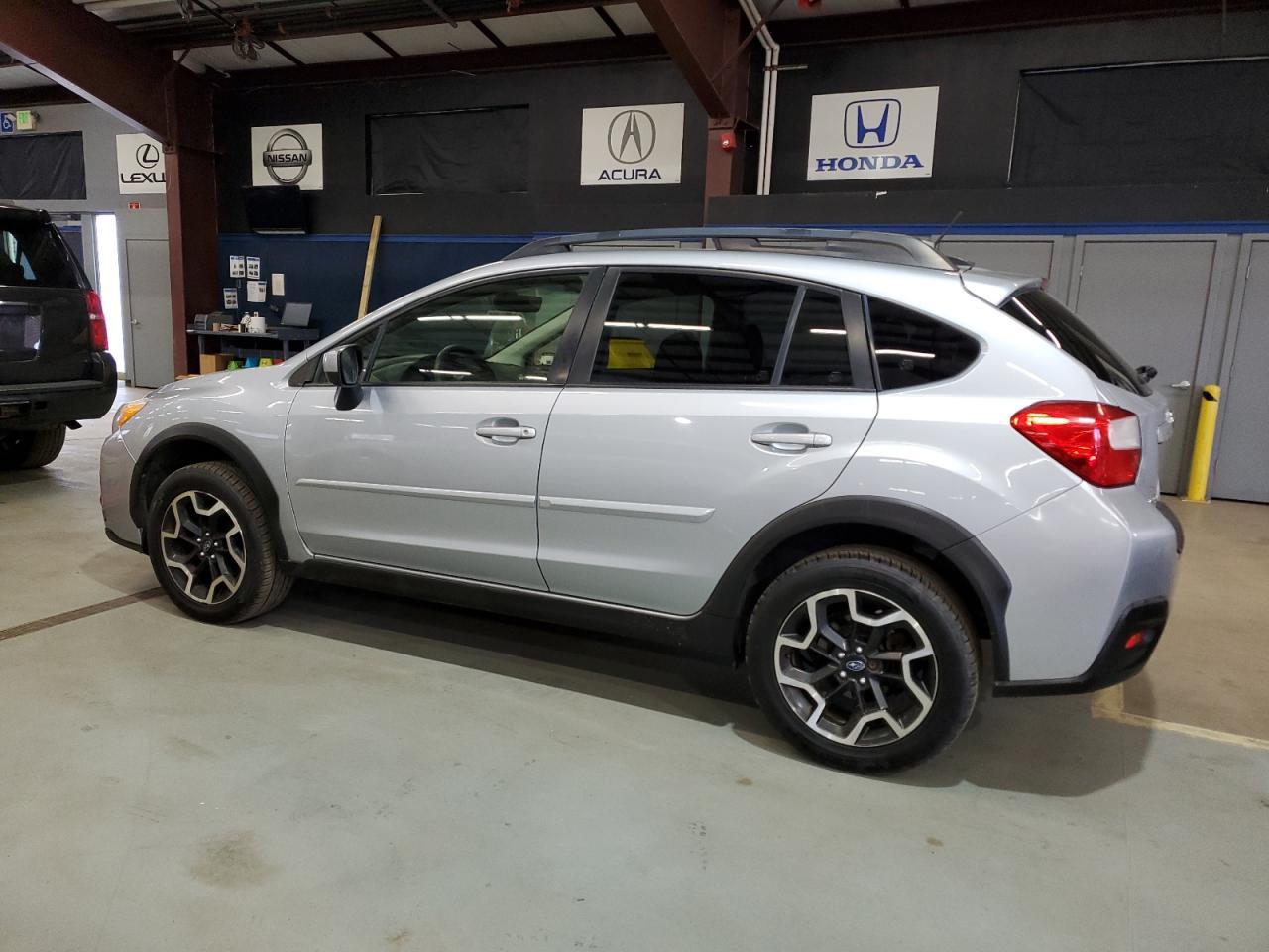 2017 Subaru Crosstrek Premium - Фото 2