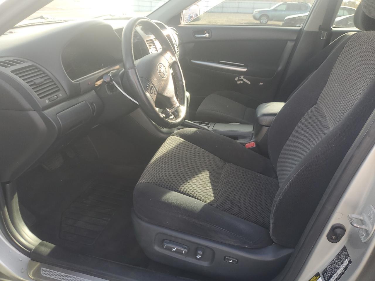 2005 Toyota Camry Le - Фото 7