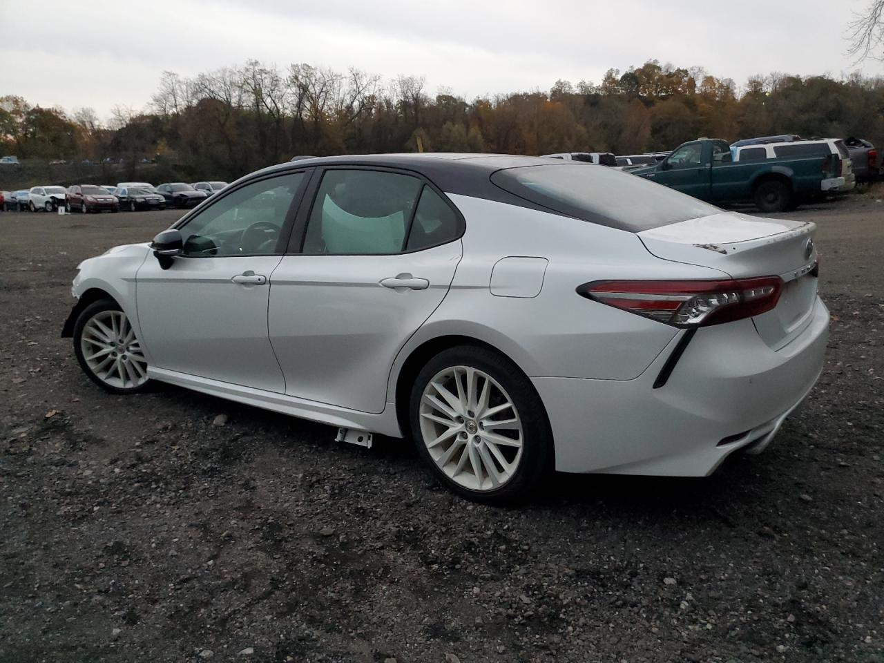 2018 Toyota Camry Xse - Фото 2
