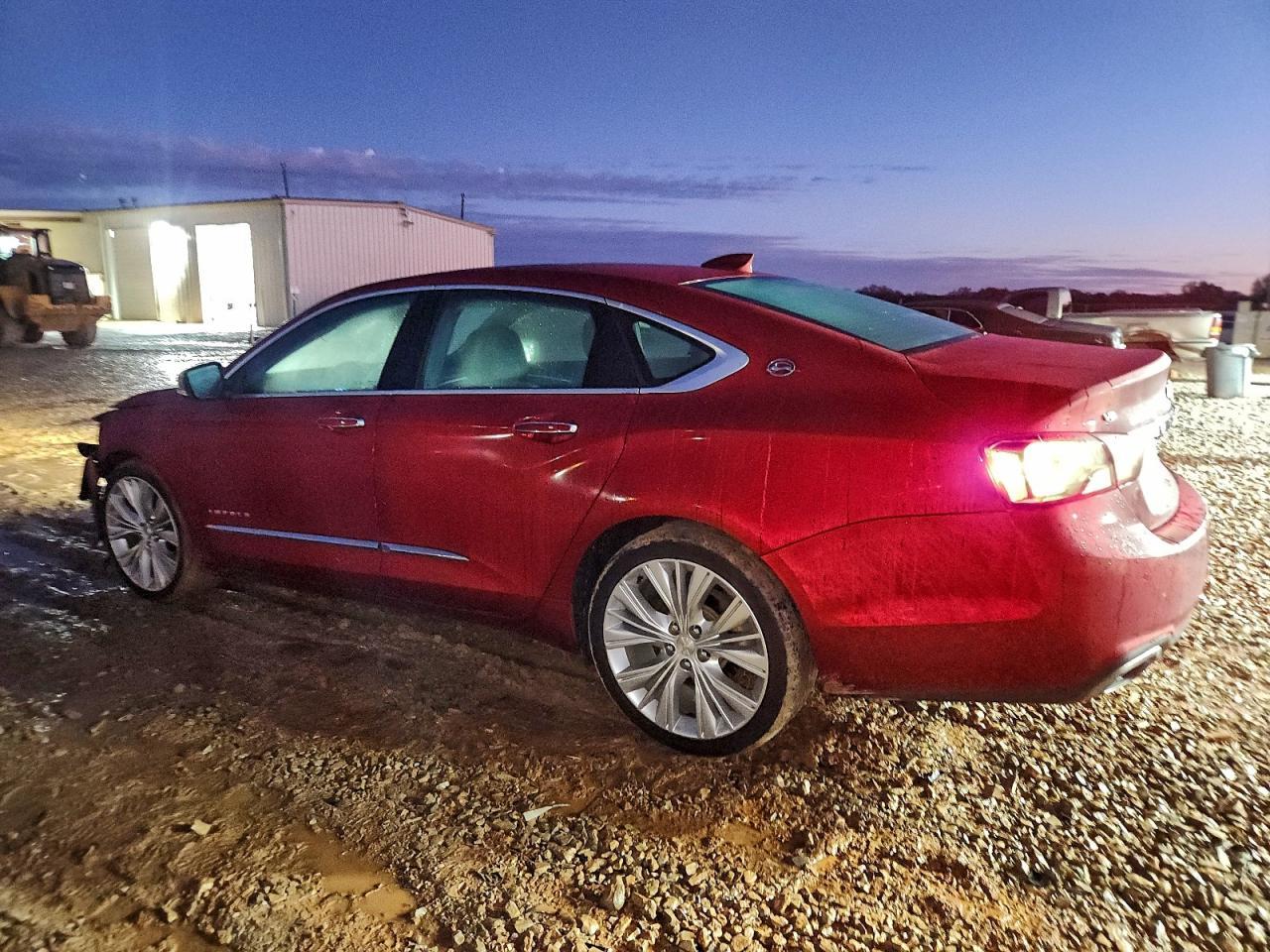 2018 Chevrolet Impala Premier - Фото 2