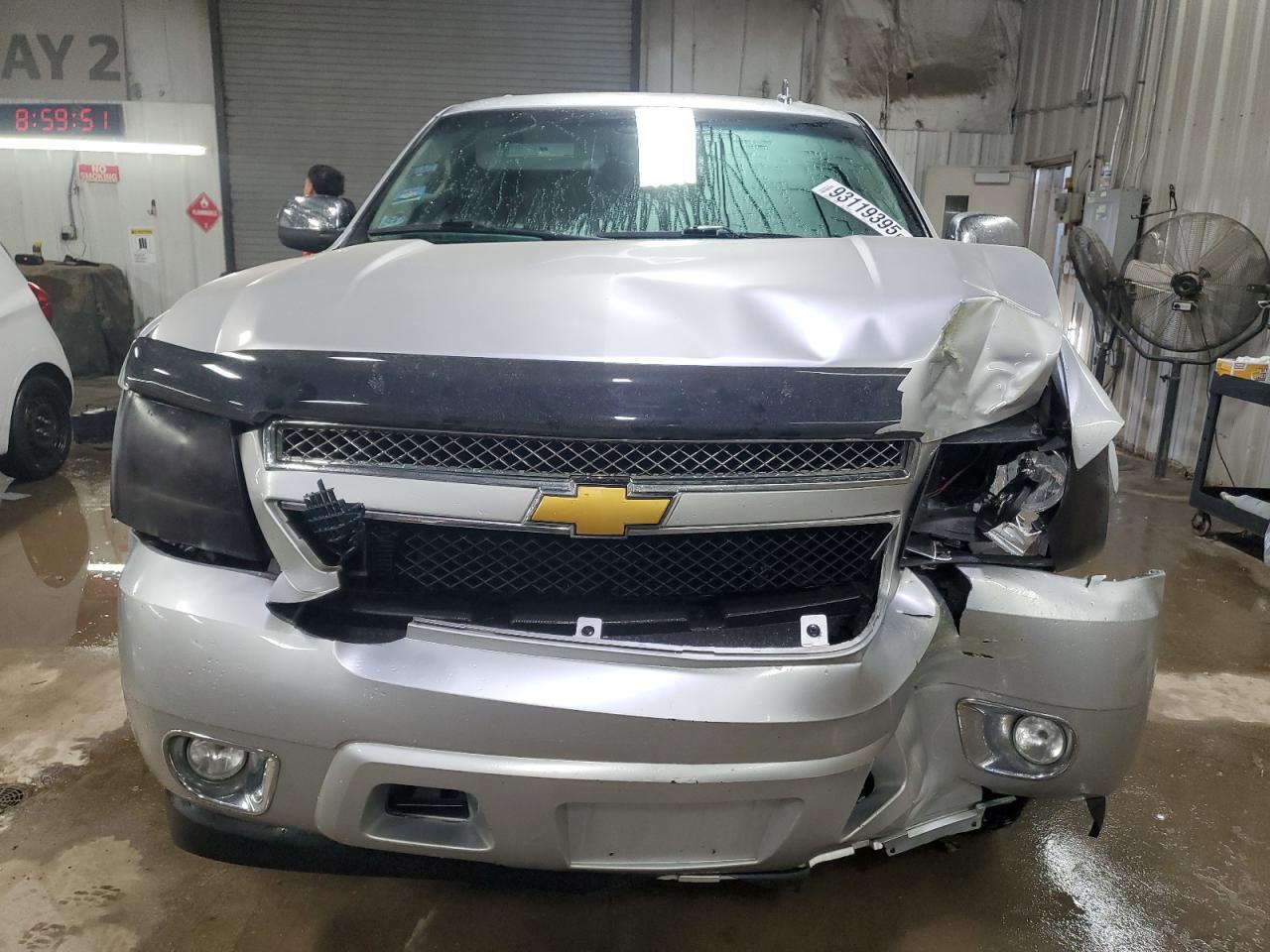 2012 Chevrolet Suburban C1500 Lt - Фото 5
