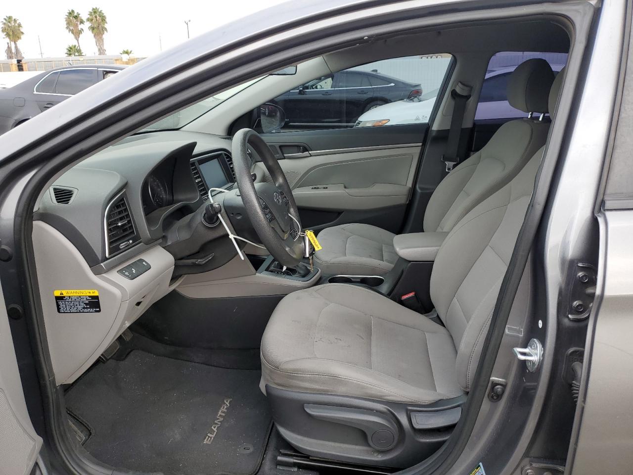 2018 Hyundai Elantra Sel - Фото 7