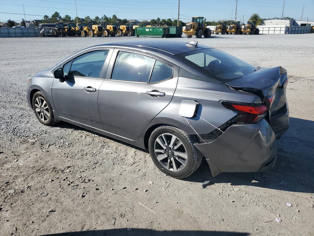 2021 Nissan Versa Sv - Image 2