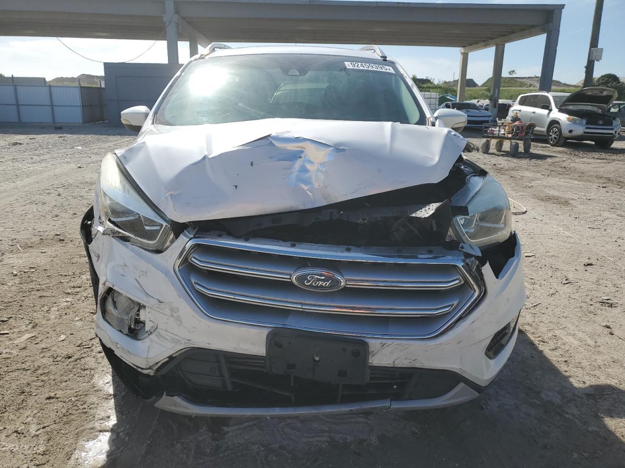 2017 Ford Escape Titanium - Фото 5