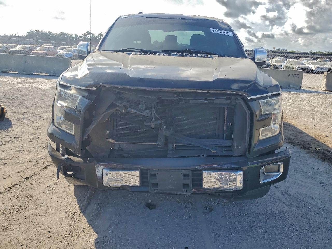 2016 Ford F150 Super Cab - Image 5