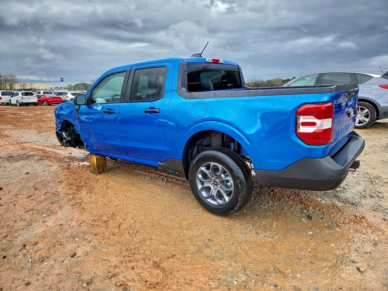 2025 Ford Maverick Xlt - Image 2