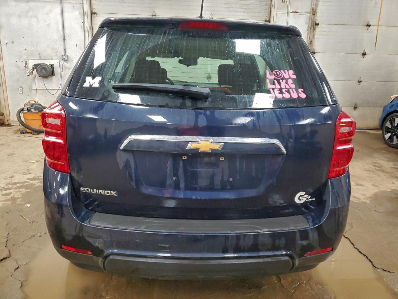 2017 Chevrolet Equinox Ls - Фото 6
