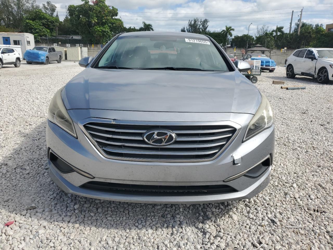 2016 Hyundai Sonata Se - Фото 5