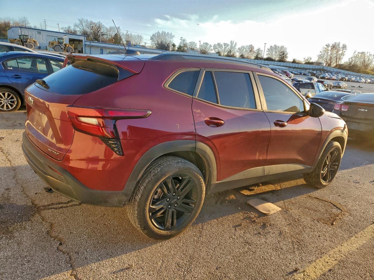 2024 Chevrolet Trax Activ - Image 3