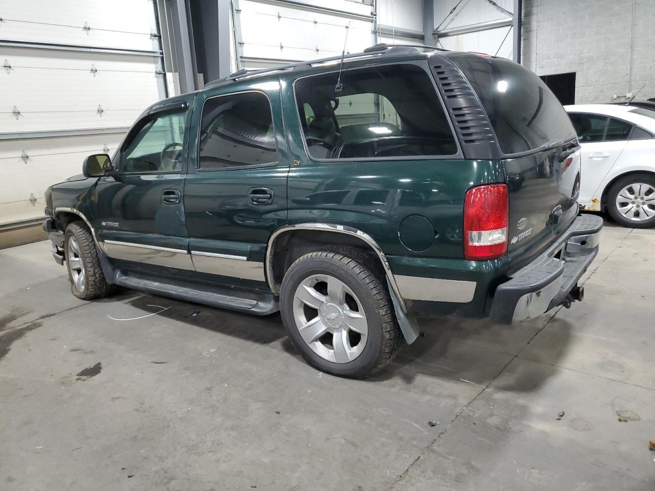 2001 Chevrolet Tahoe K1500 - Фото 2