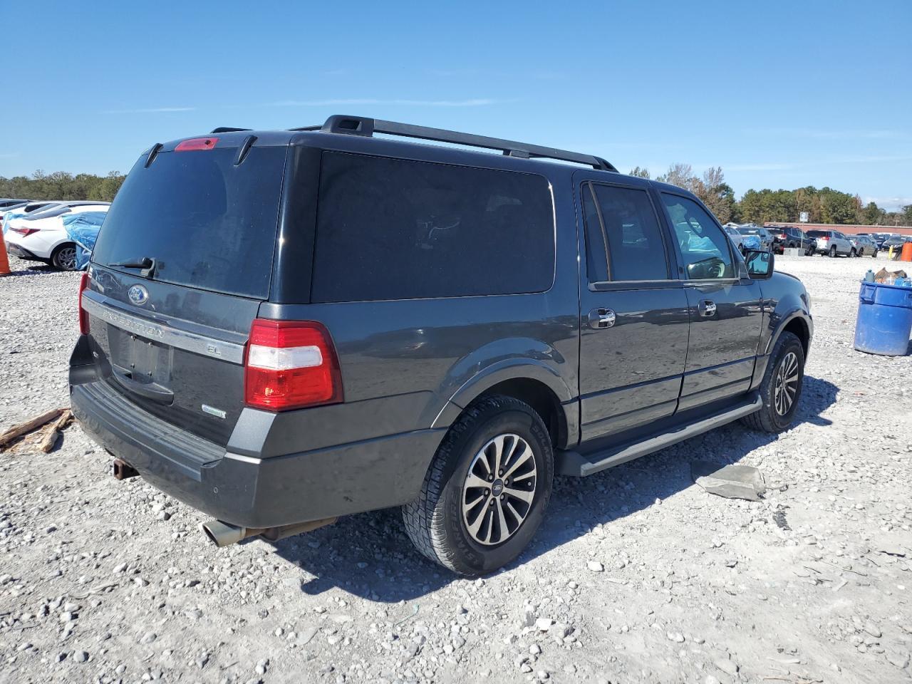 2017 Ford Expedition El Xlt - Image 3