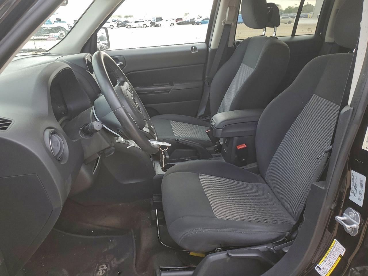 2015 Jeep Patriot - Фото 7