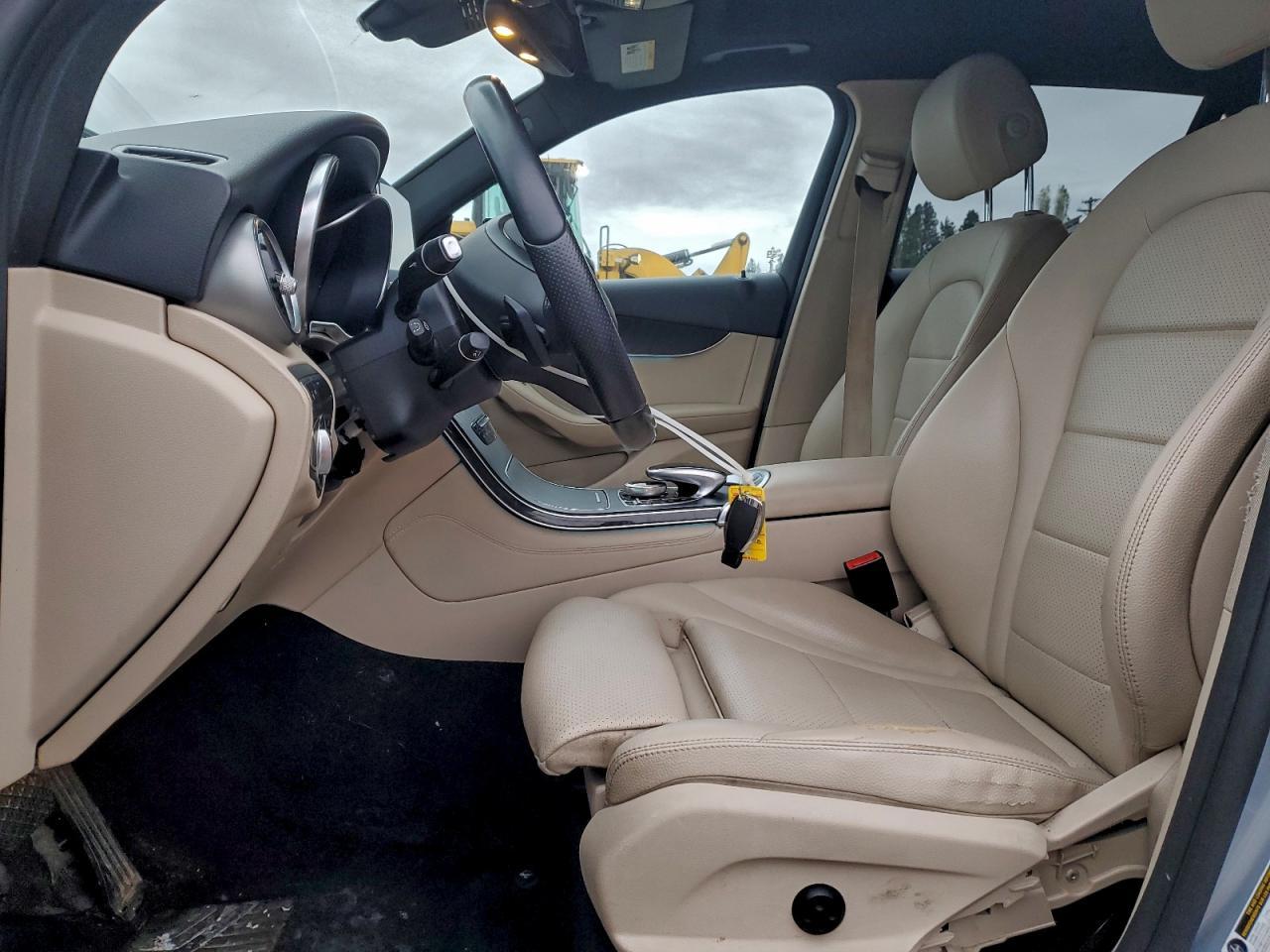 2017 Mercedes-Benz Glc 300 4Matic - Фото 7