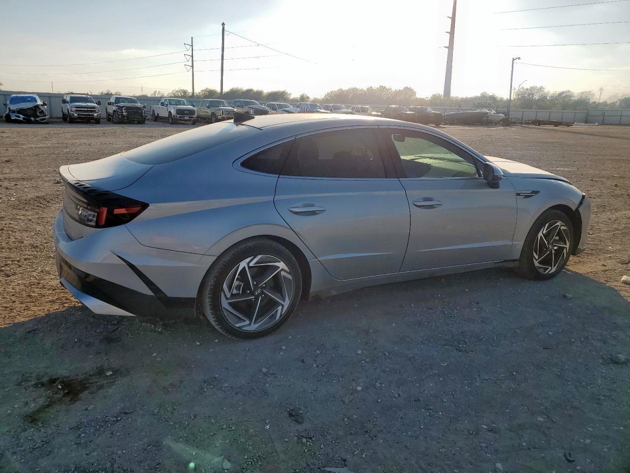 2025 Hyundai Sonata Sel - Фото 3