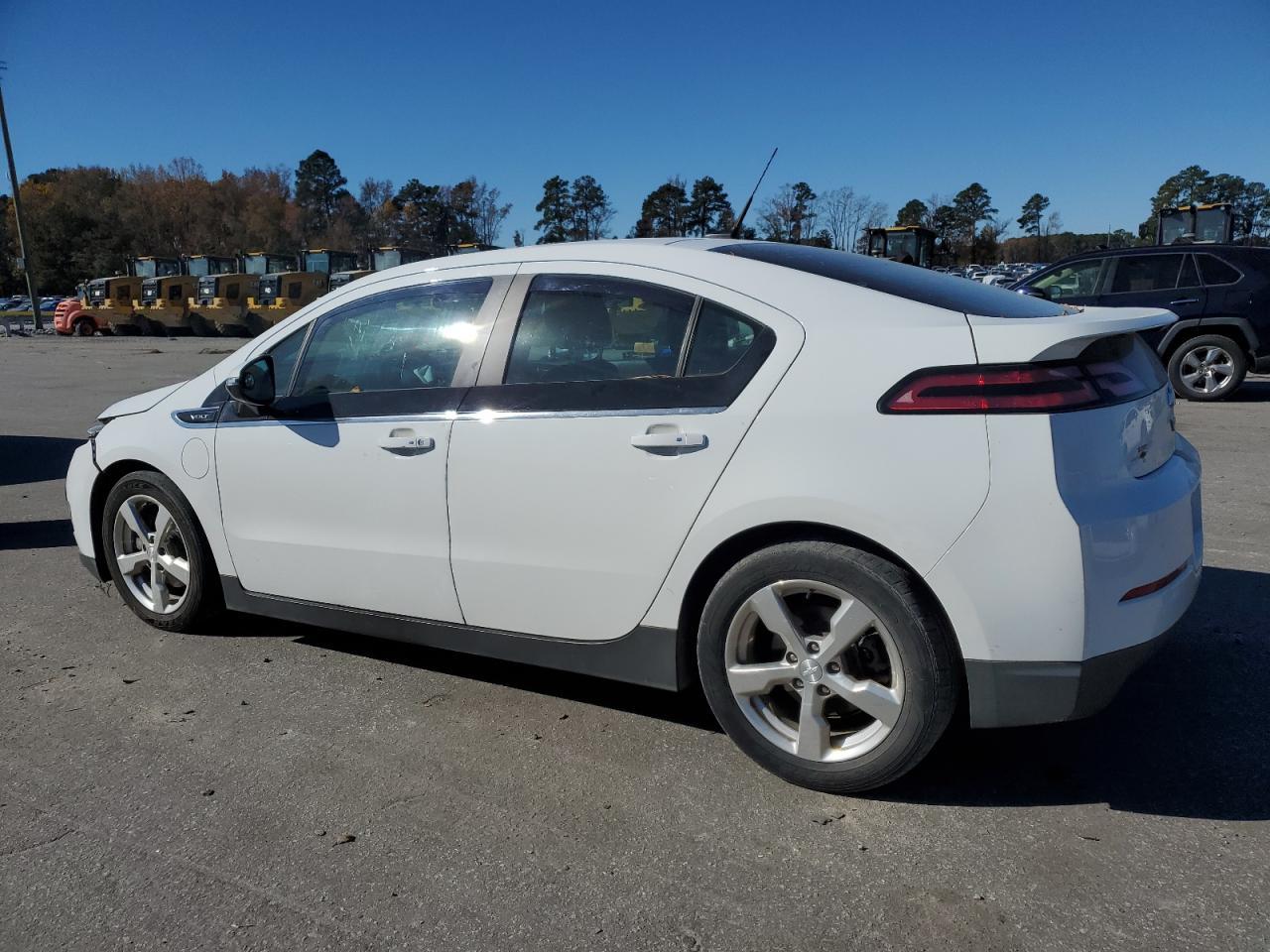 2013 Chev Volt - Фото 2