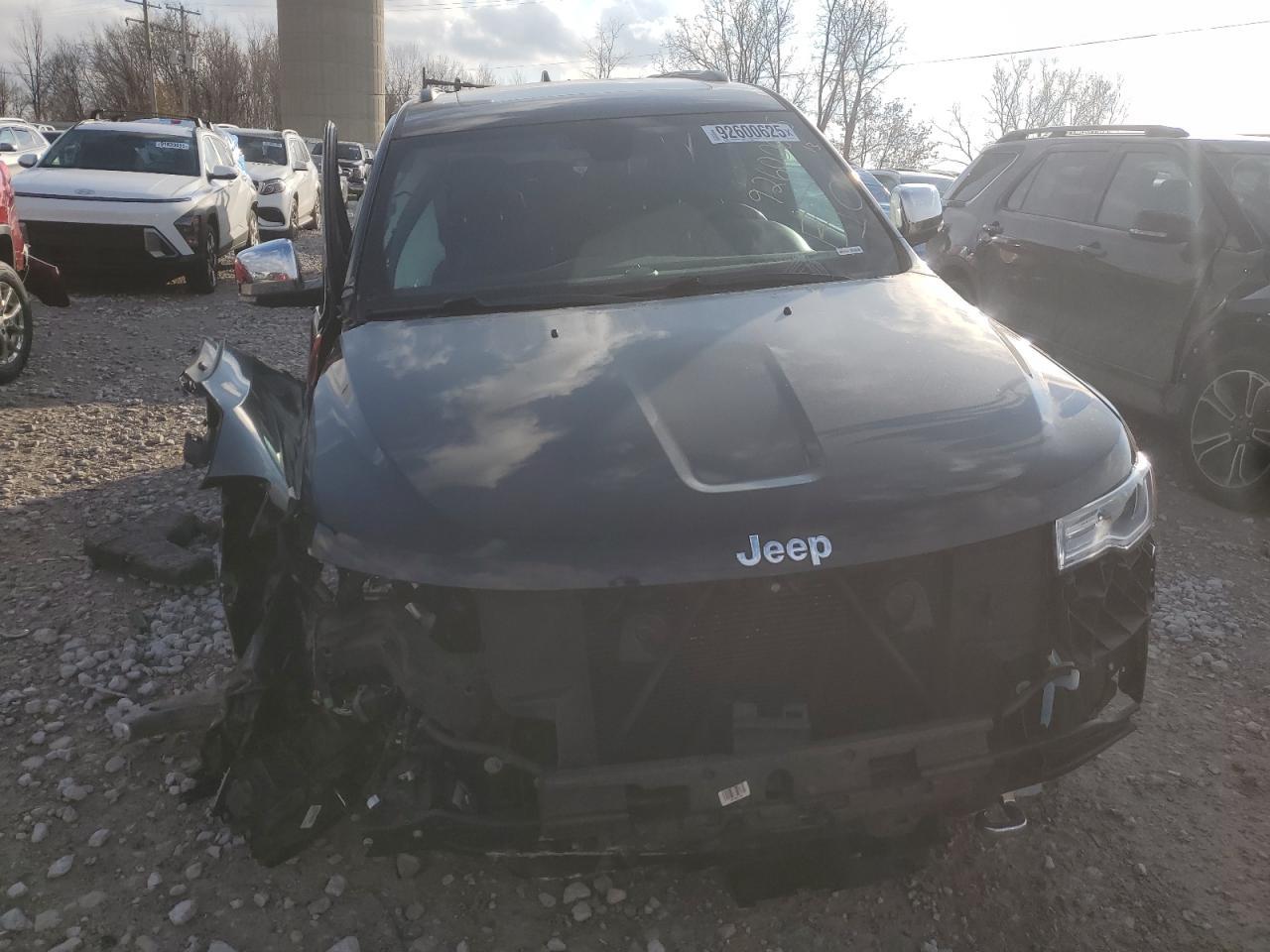 2020 Jeep Grand Cherokee Overland - Фото 5