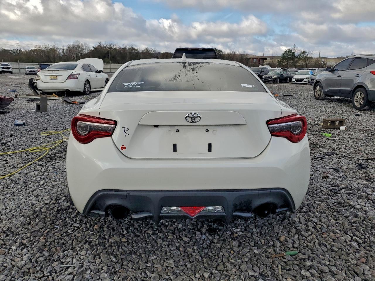 2017 Toyota 86 Base - Фото 6
