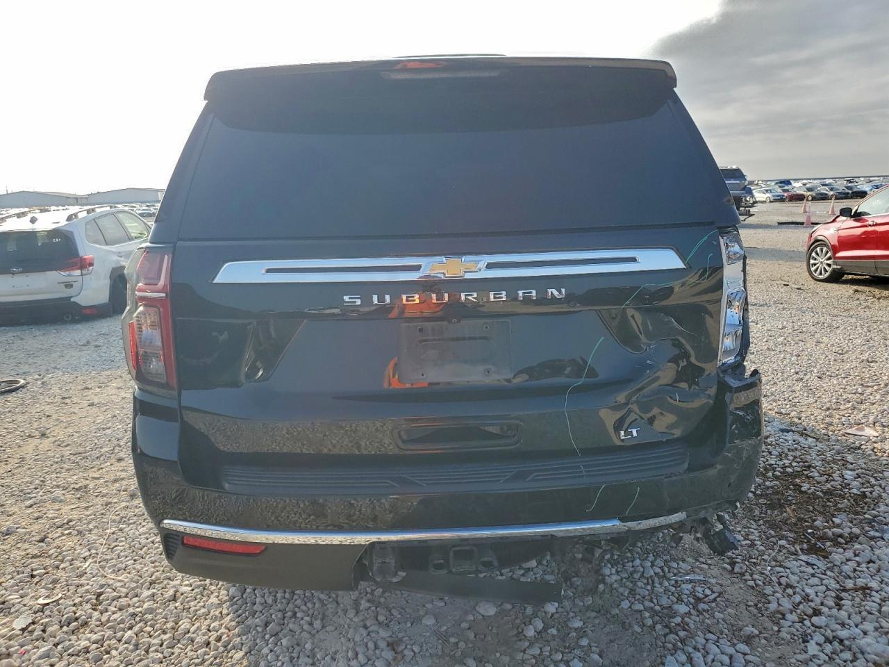 2023 Chevrolet Suburban C1500 Lt - Image 6