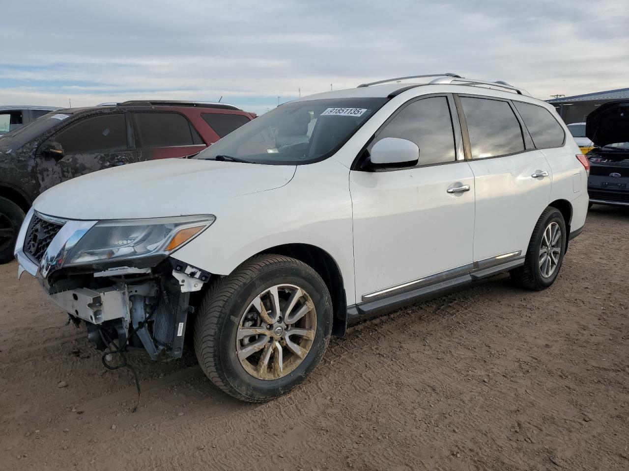 2015 Nissan Pathfinder S