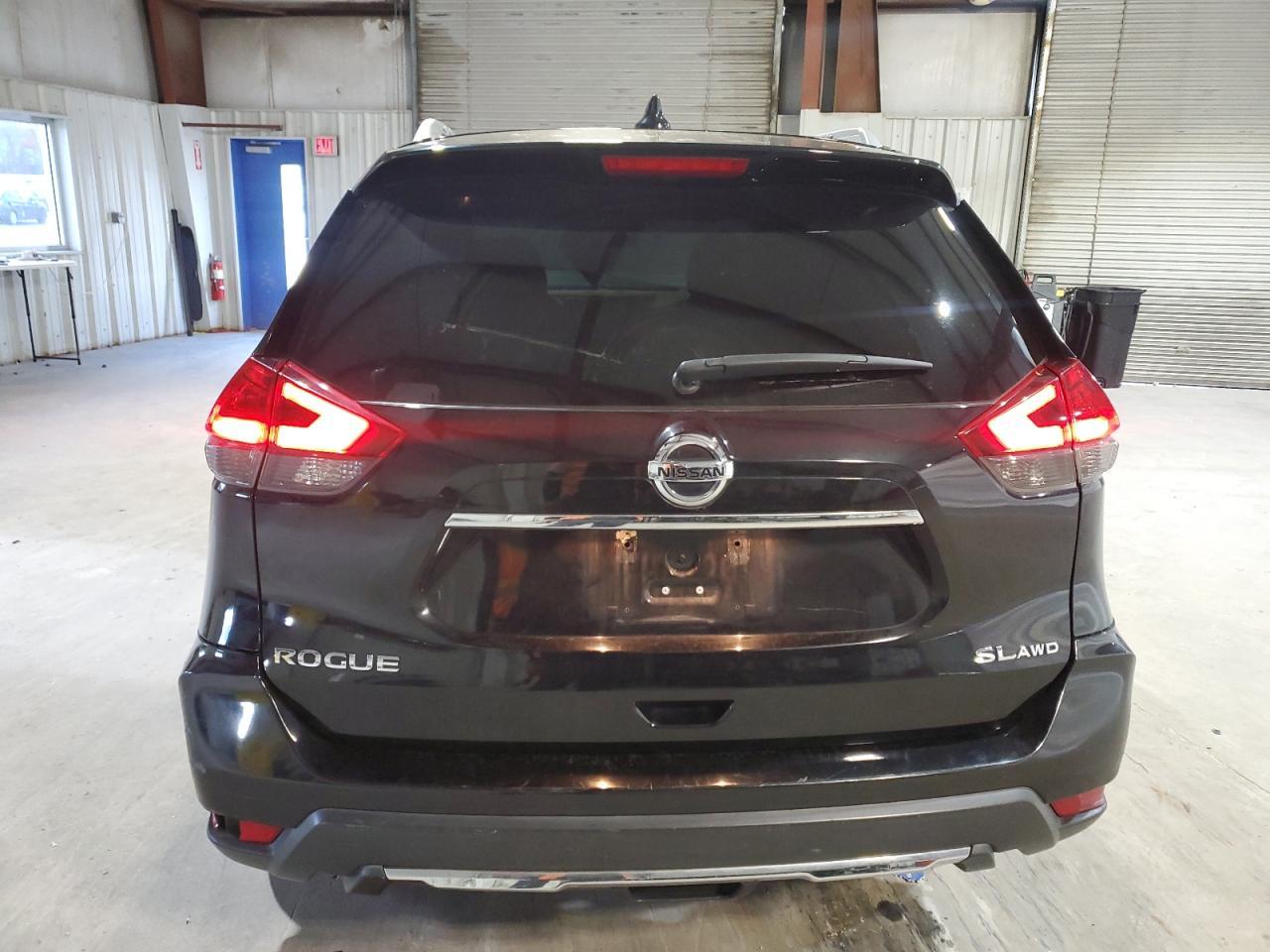 2017 Nissan Rogue Sl - Image 6