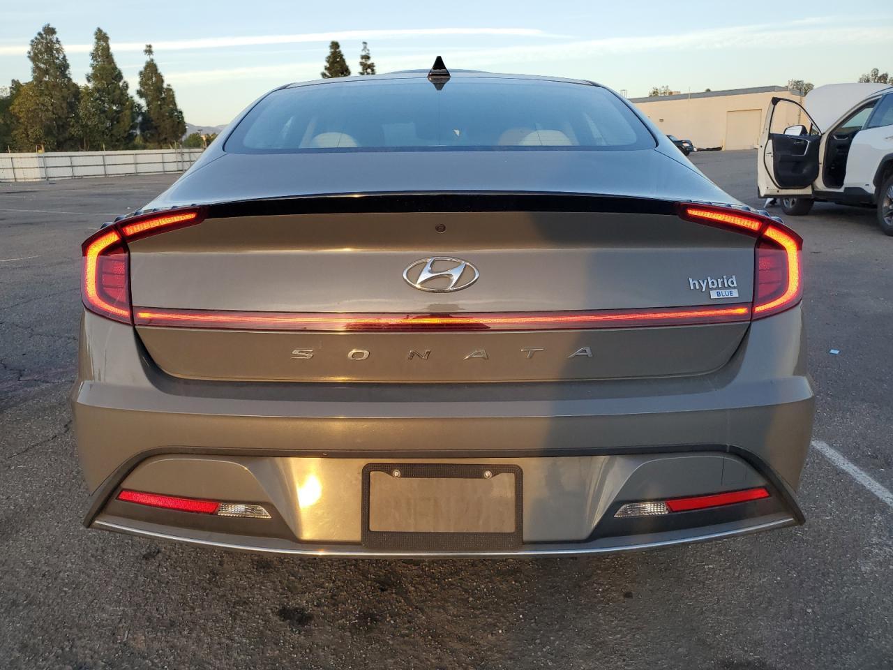 2020 Hyundai Sonata Hybrid - Фото 6