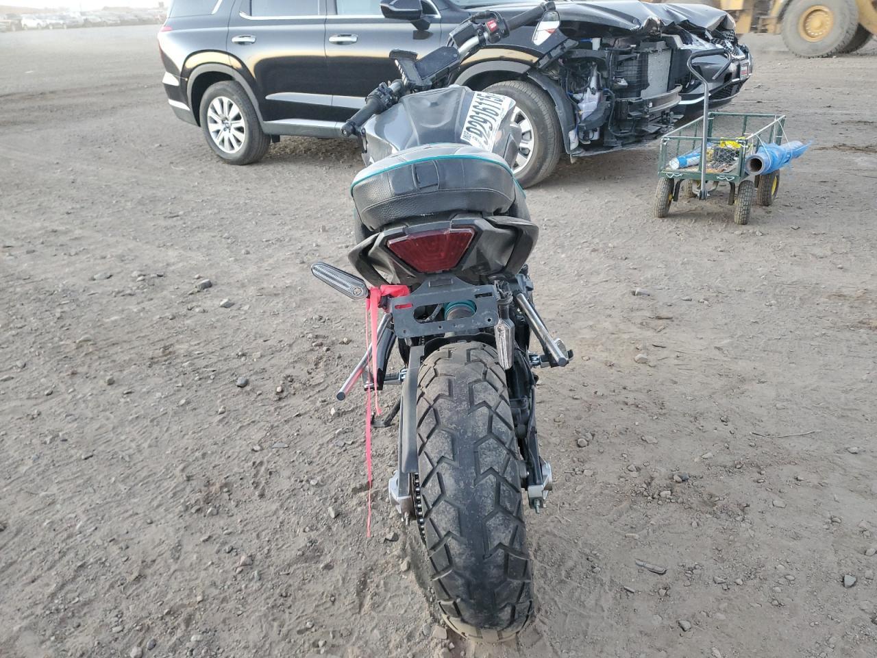 2022 Yamaha Mt07 - Image 4