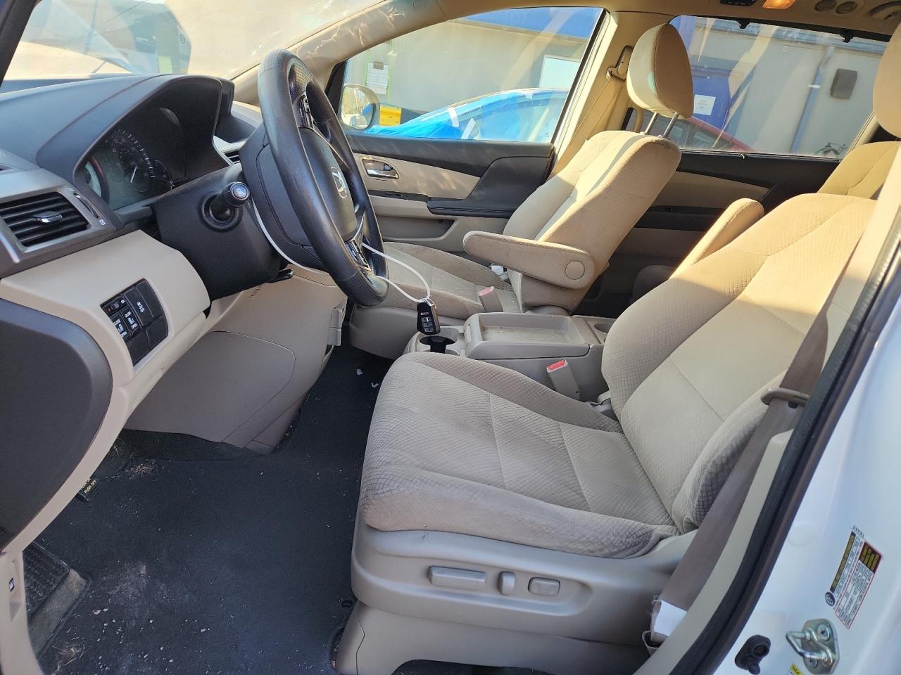 2016 Honda Odyssey Se - Фото 7