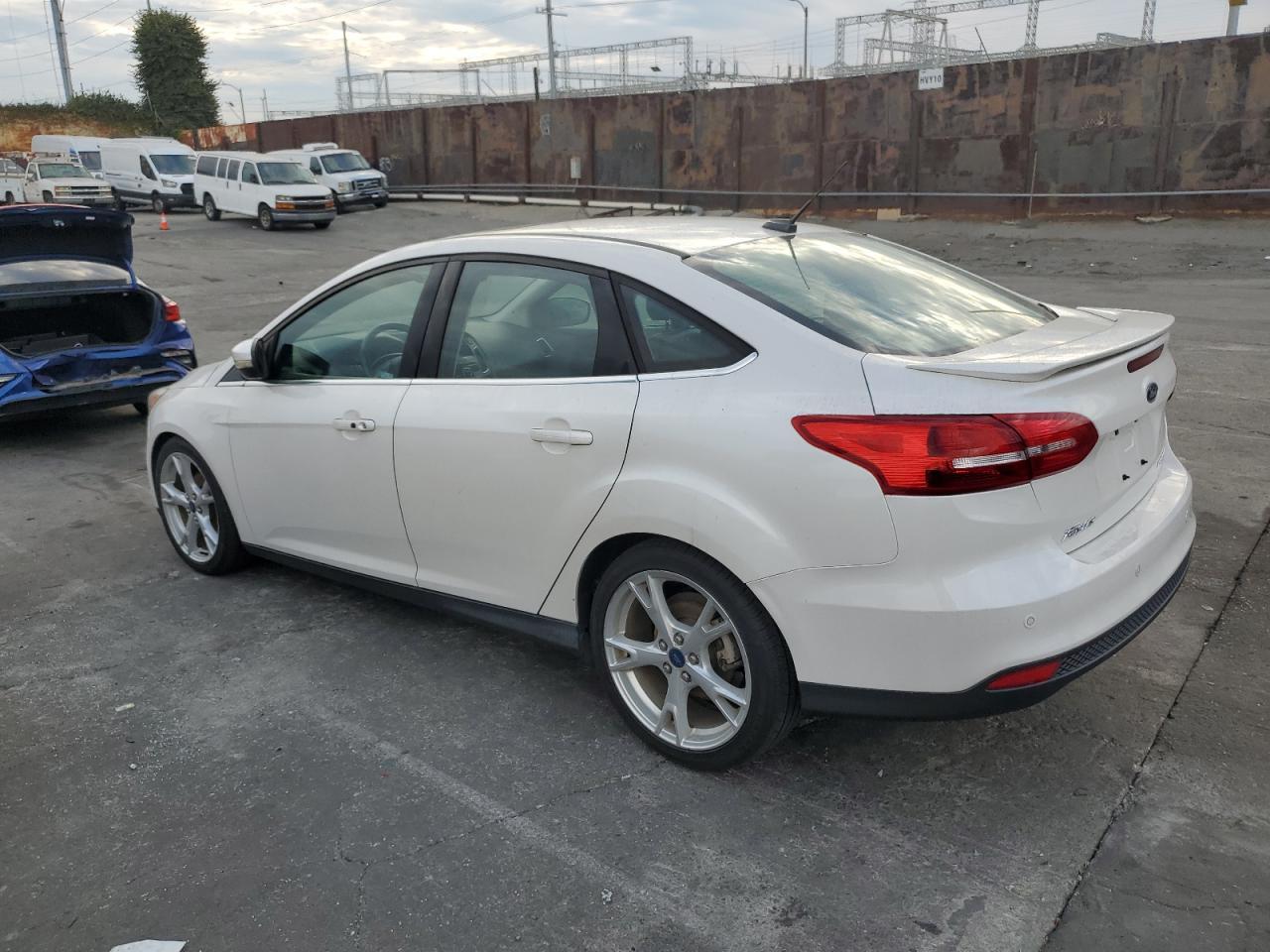 2015 Ford Focus Titanium - Фото 2