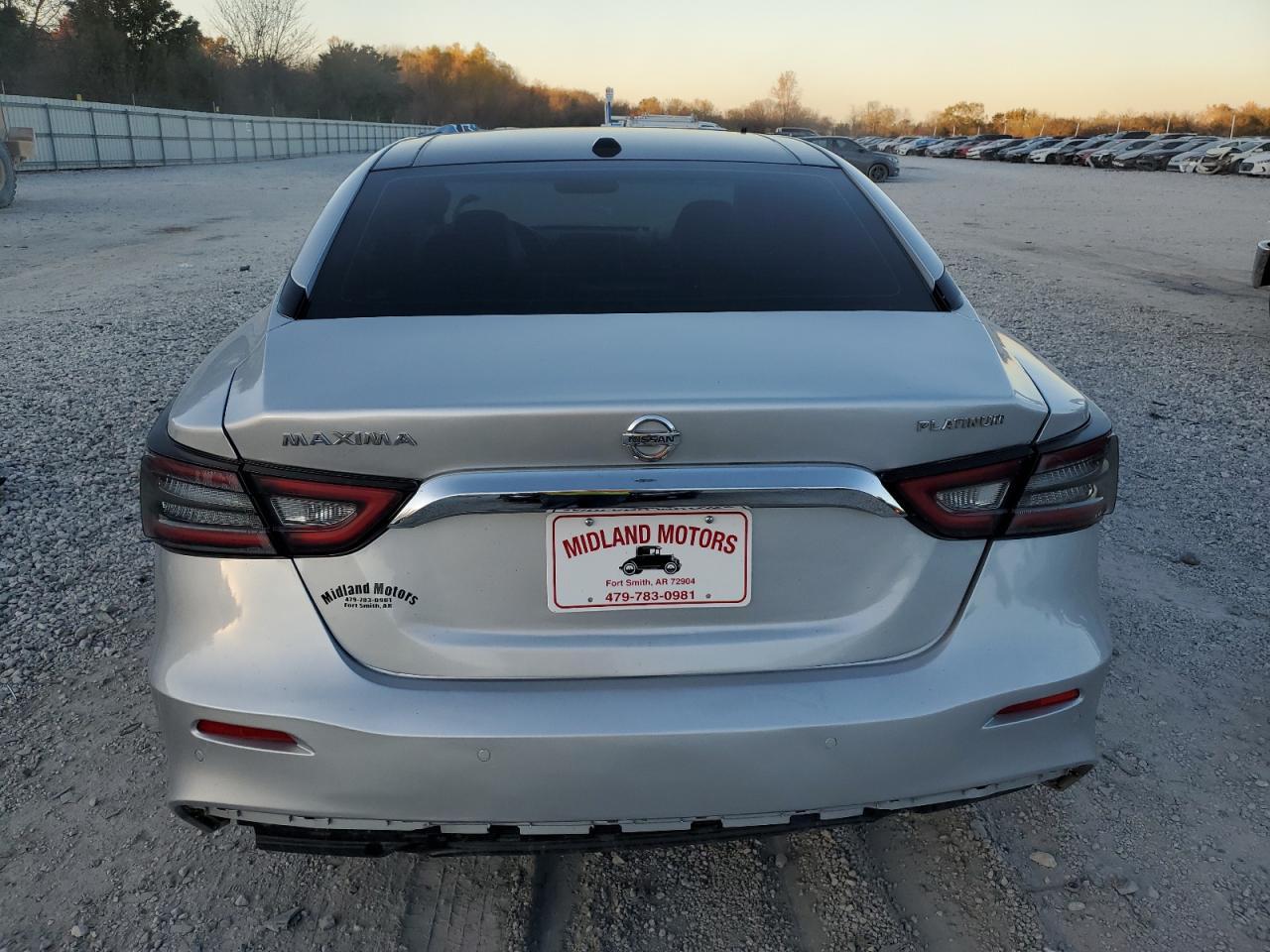 2019 Nissan Maxima S - Фото 6