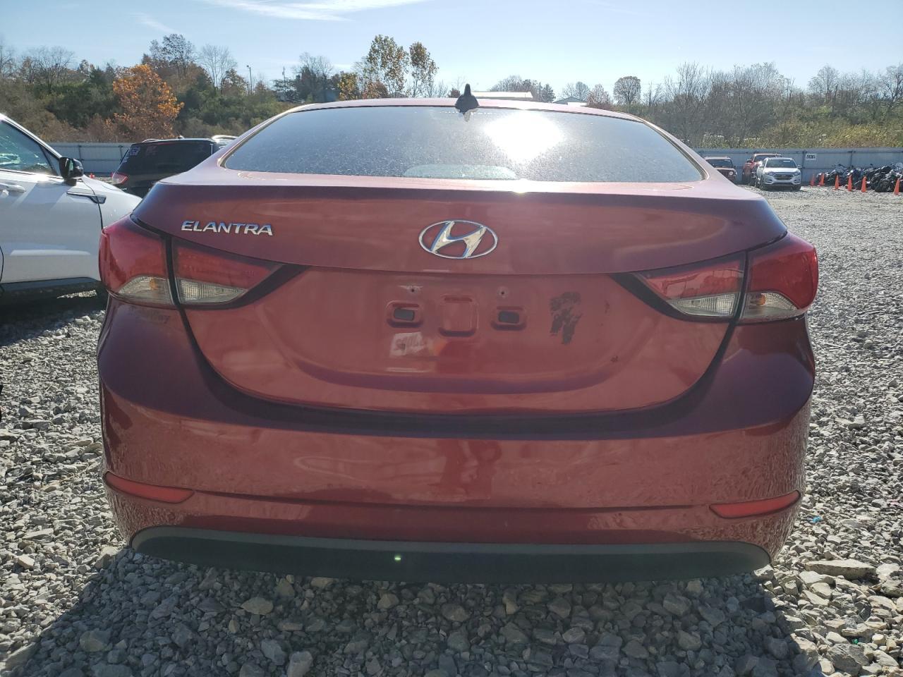 2016 Hyundai Elantra Se - Фото 6