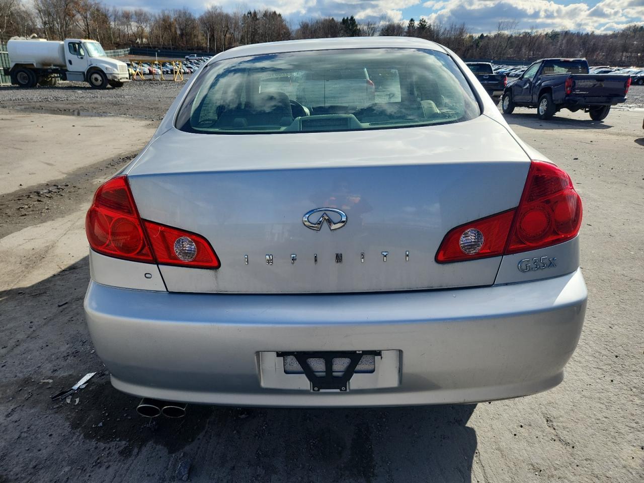 2006 Infiniti G35 - Image 6