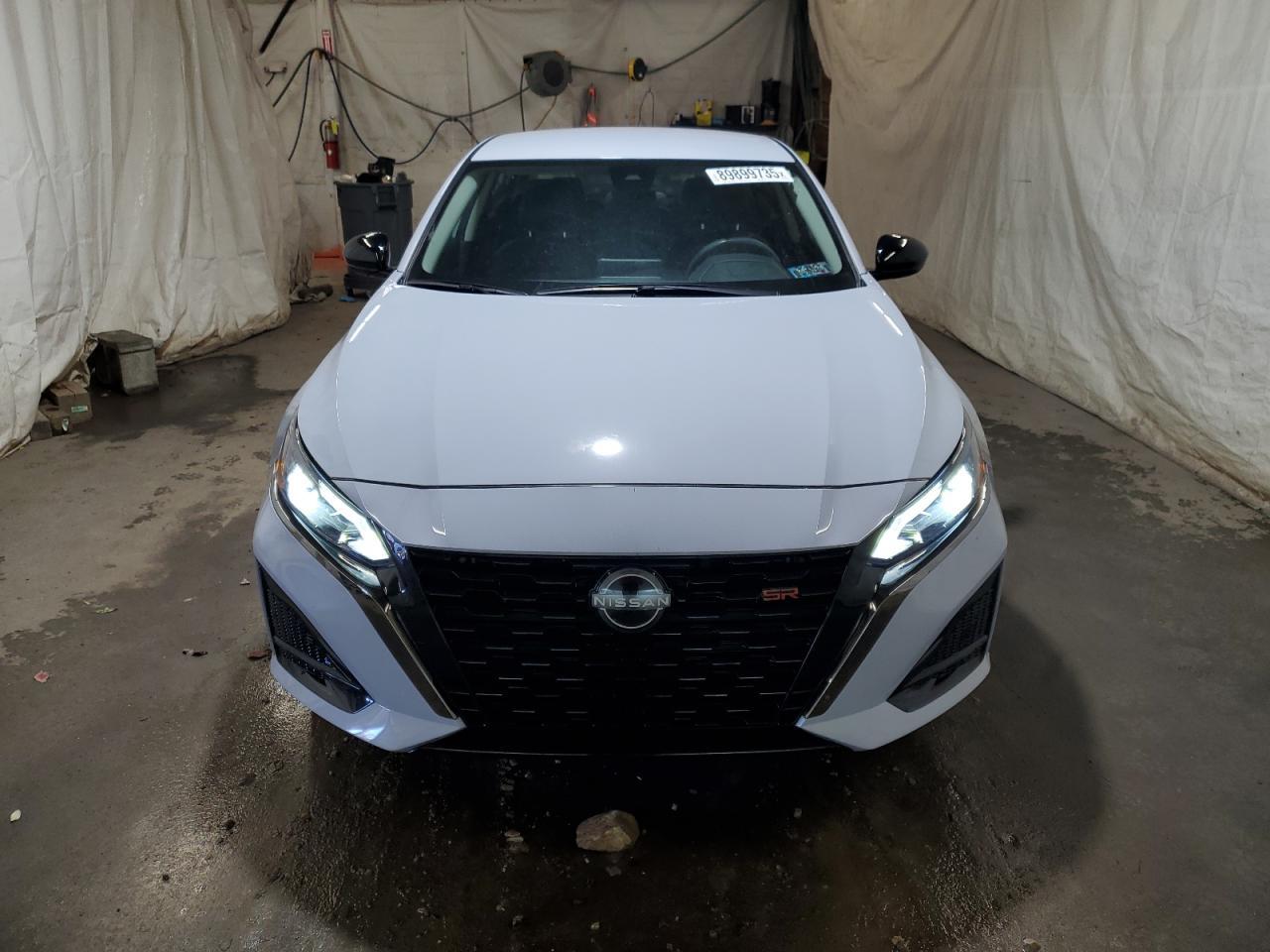 2024 Nissan Altima Sr - Фото 5