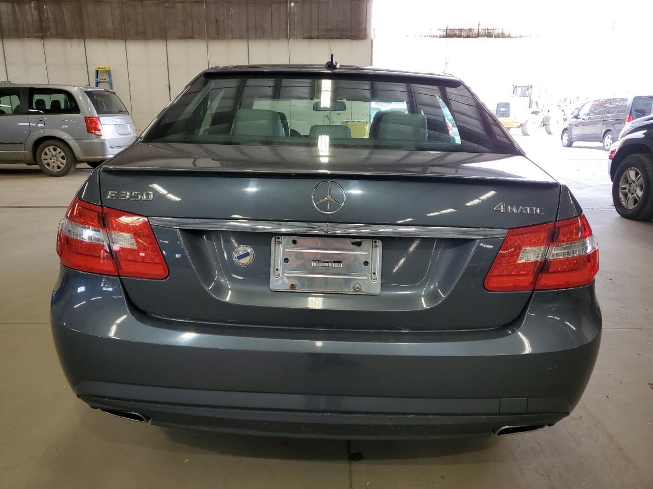 2010 Mercedes-Benz E 350 4Matic - Фото 6