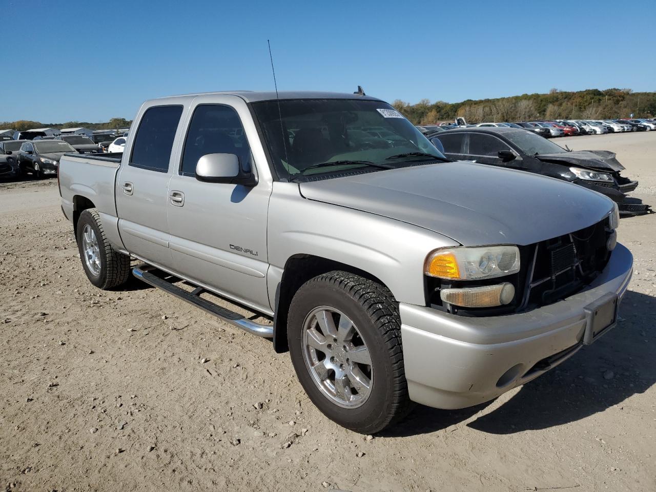 2007 GMC Sierra K1500 Denali Classic - Image 4