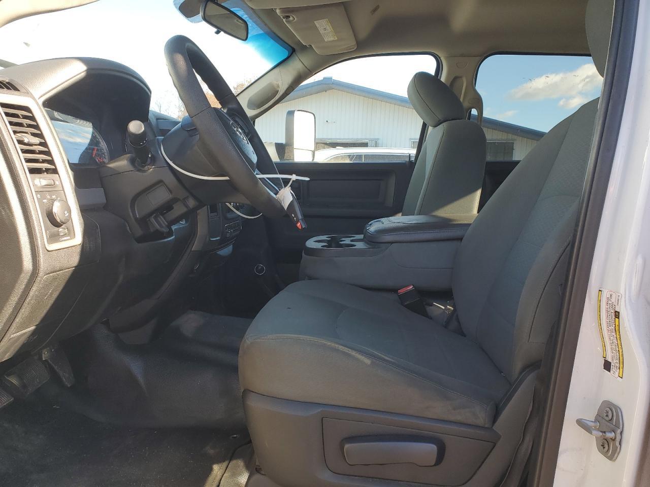 2018 Ram 3500 - Image 7