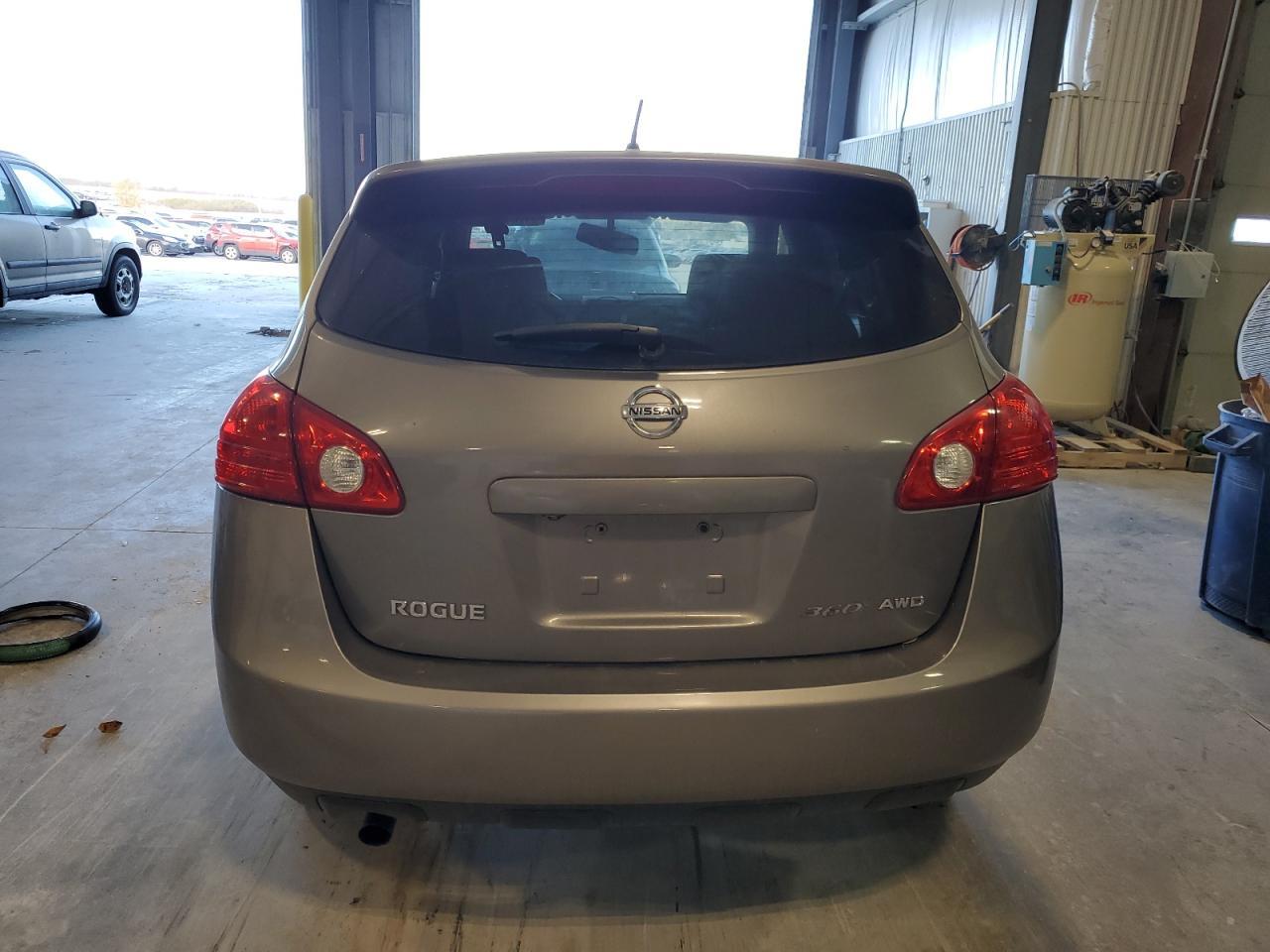 2010 Nissan Rogue S - Фото 6