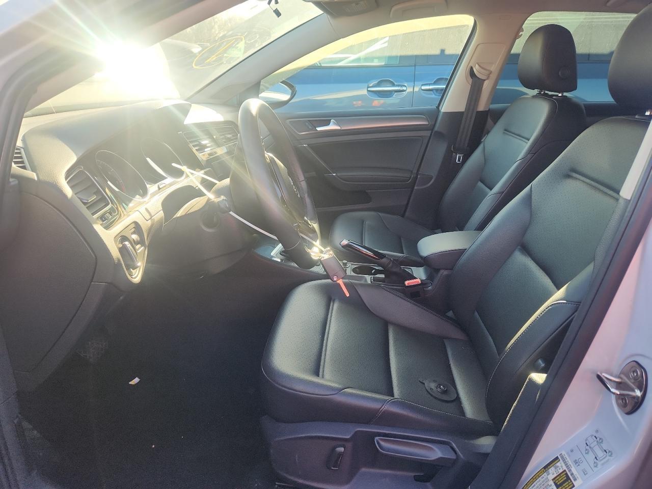 2020 Volkswagen Golf - Image 7