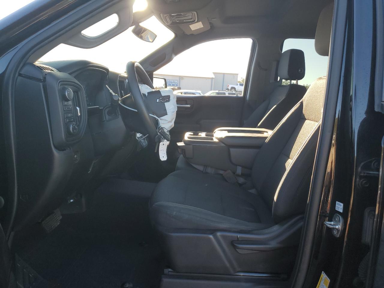 2021 Chevrolet Silverado K1500 Trail Boss Custom - Фото 7