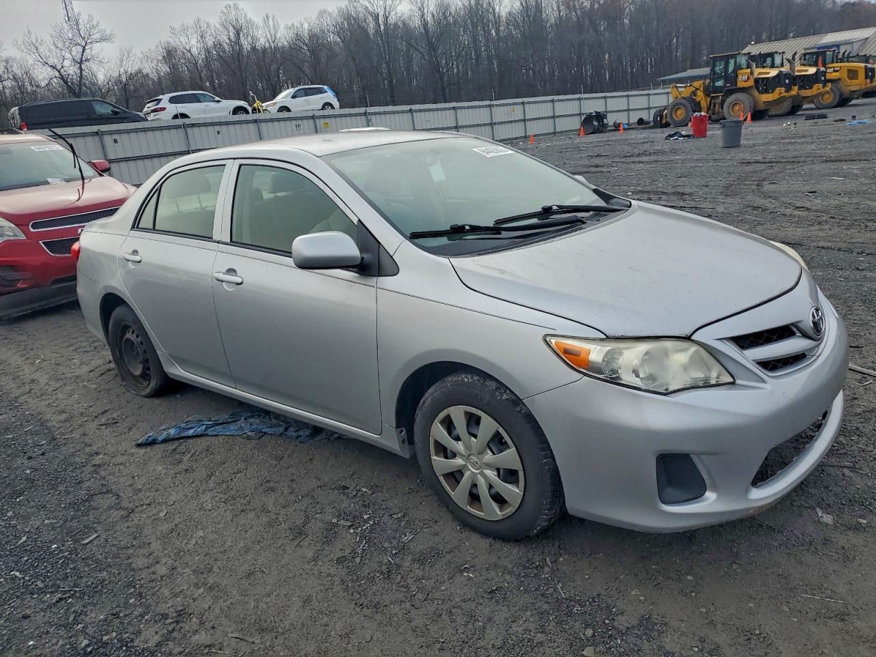 2013 Toyota Corolla - Фото 4