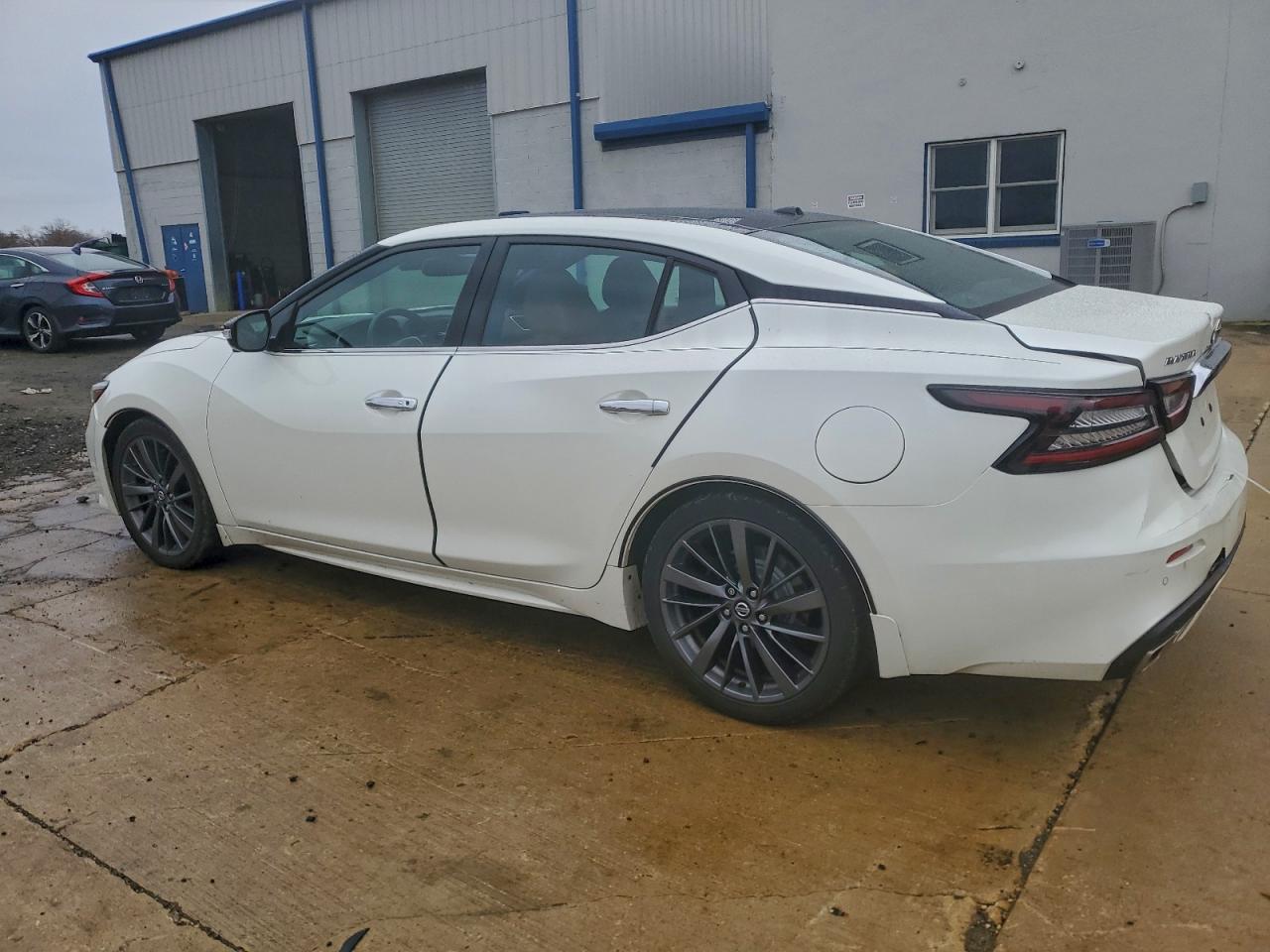 2019 Nissan Maxima S - Фото 2