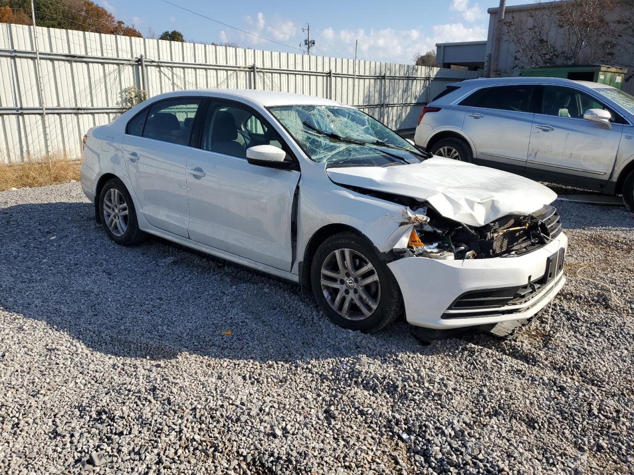 2017 Volkswagen Jetta S - Фото 4