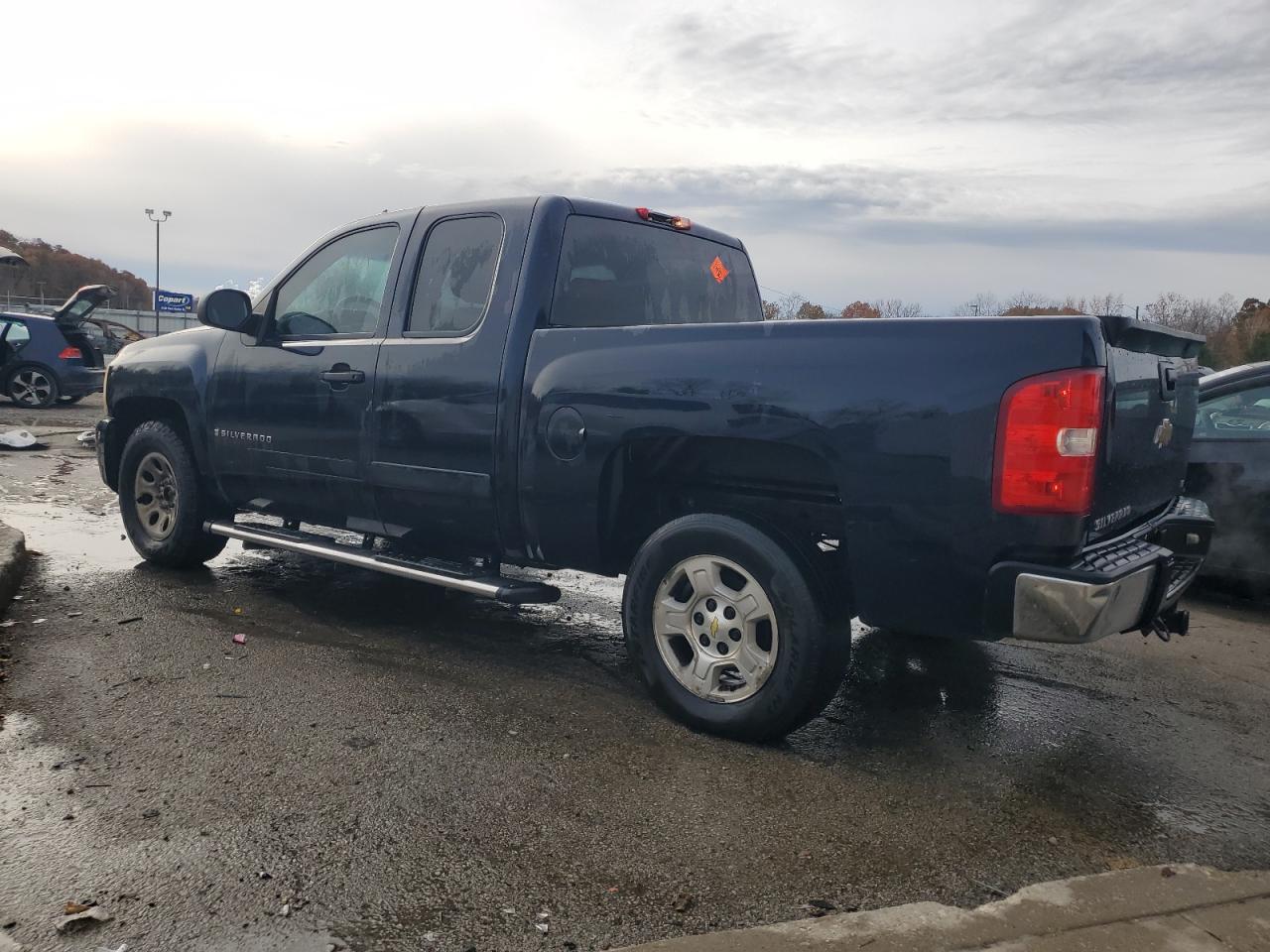 2007 Chevrolet Silverado C1500 - Фото 2