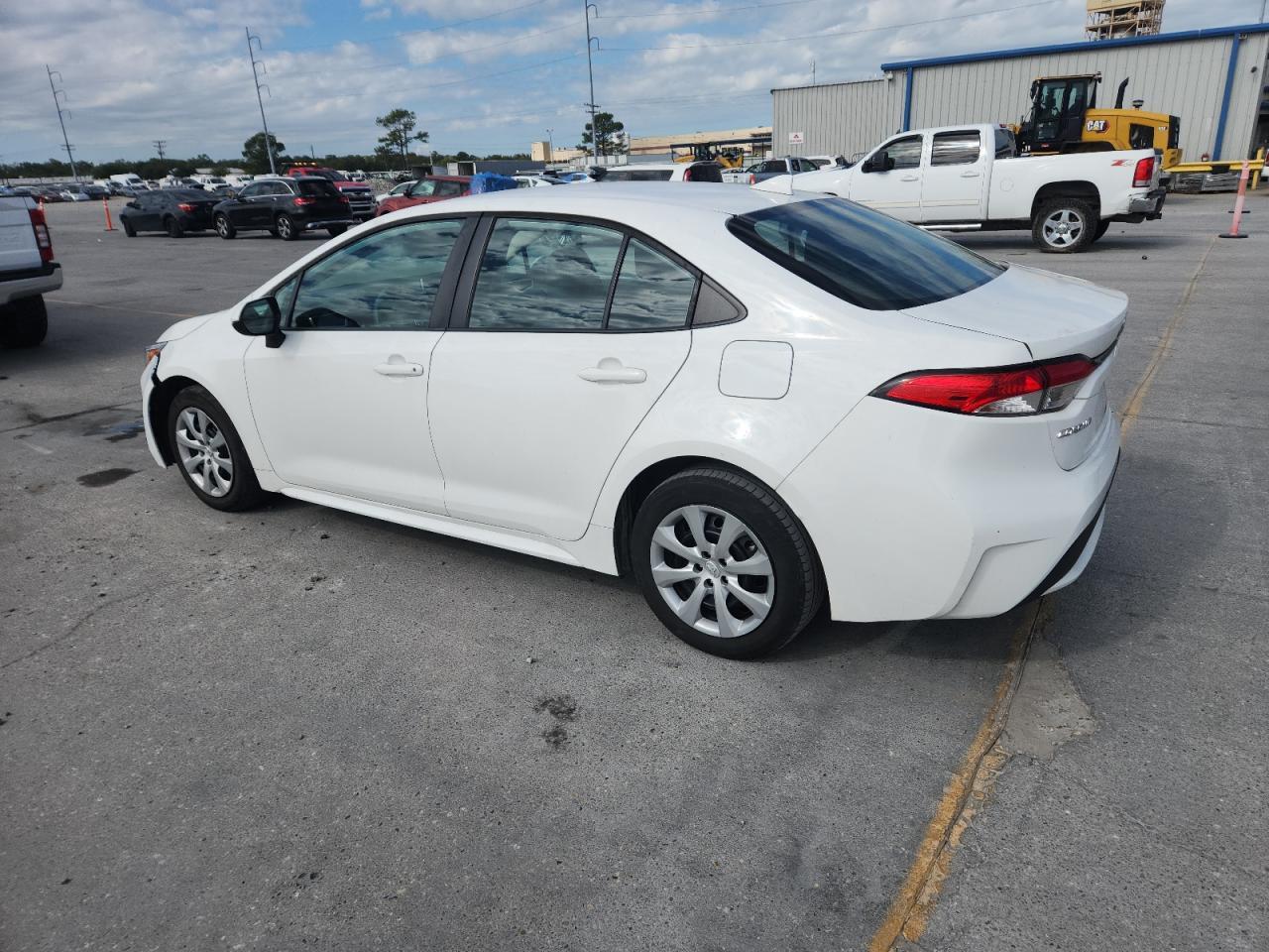 2021 Toyota Corolla Le - Фото 2